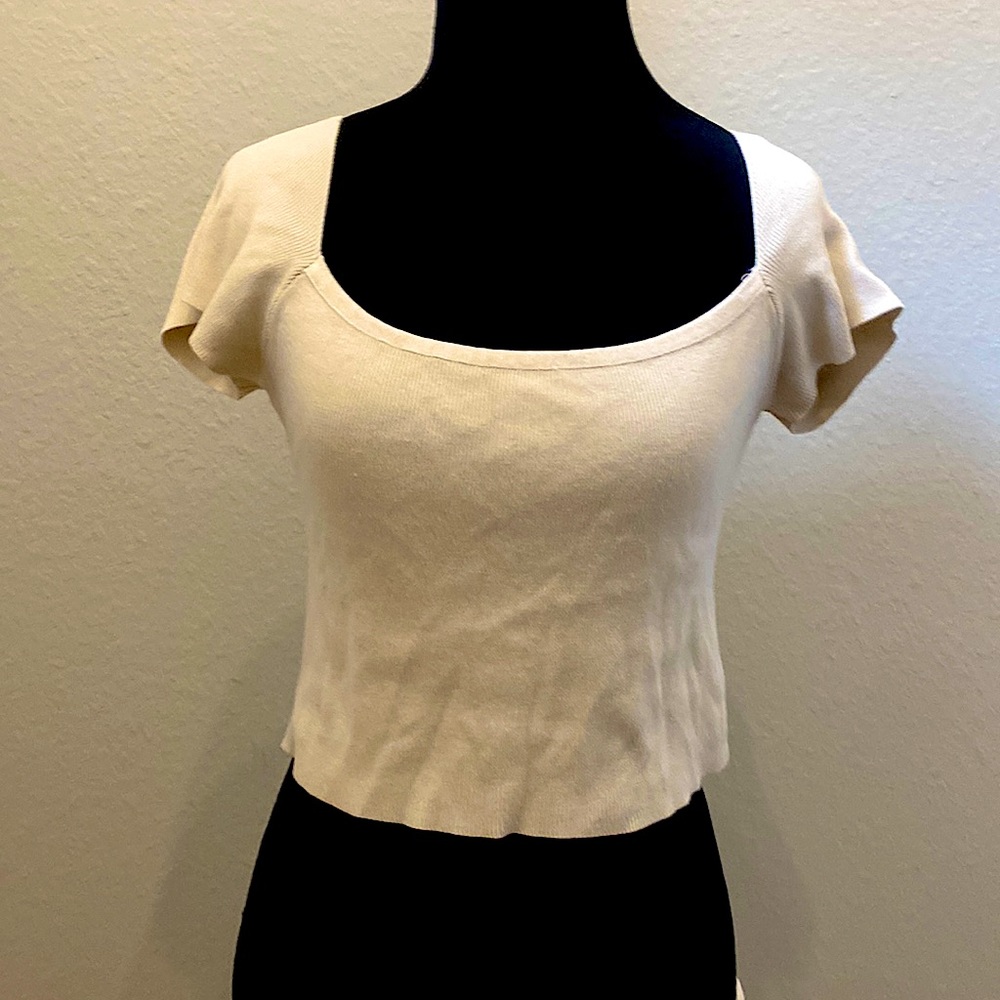 SHEIN Cream Crop Top size M
